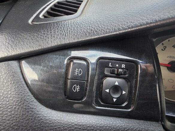 2003 Mitsubishi Lancer IX, серый, 235000 рублей - вид 17