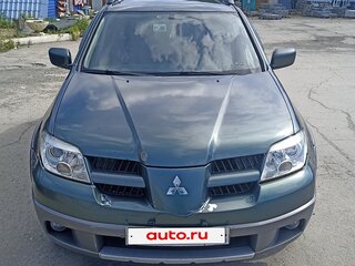 2006 Mitsubishi Outlander I, зелёный, 700000 рублей, вид 1