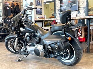 2011 Harley-Davidson Fat Boy, чёрный, 1250000 рублей, вид 5