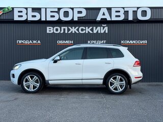 2012 Volkswagen Touareg II, белый, 2400000 рублей, вид 4