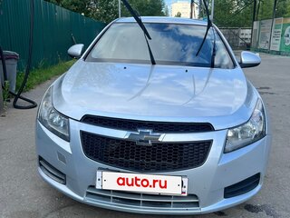 2012 Chevrolet Cruze I, серебристый, 340000 рублей, вид 2