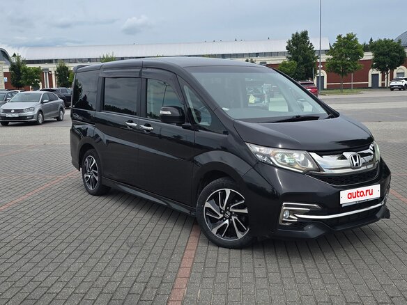 2016 Honda Stepwgn Spada V, чёрный, 1700000 рублей