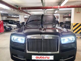 2020 Rolls-Royce Cullinan I (Series I), зелёный, 26500000 рублей, вид 2