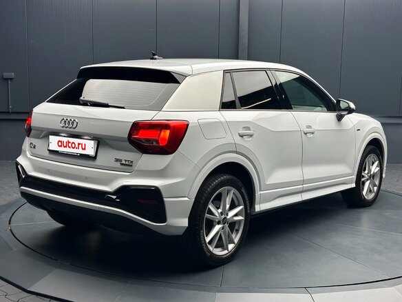 2023 Audi Q2 L 35 TFSI I Рестайлинг, белый, 2340000 рублей - вид 2