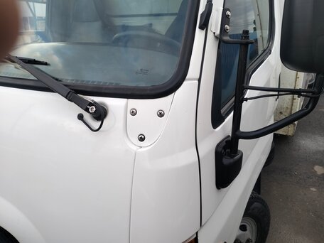 2008 Hyundai e-Mighty, белый, 1000000 рублей, вид 3