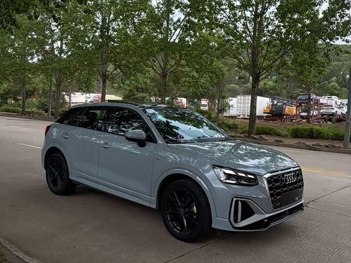 Открыть фотографии: Audi Q2 I Рестайлинг