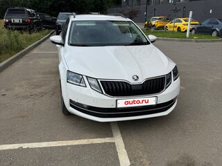 2017 Skoda Octavia III (A7) Рестайлинг, белый, 1950000 рублей, вид 2