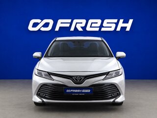 2019 Toyota Camry VIII (XV70), белый, 2099077 рублей, вид 3