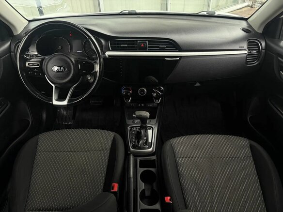 2017 Kia Rio X-Line IV, белый, 1115000 рублей - вид 8