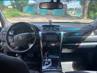 2014 Toyota Camry VII (XV50), чёрный, 1200000 рублей, вид 5