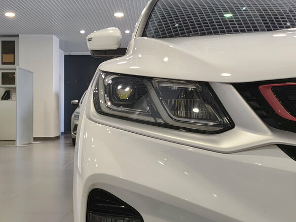 2023 Geely Coolray I, белый, 1848000 рублей - вид 16