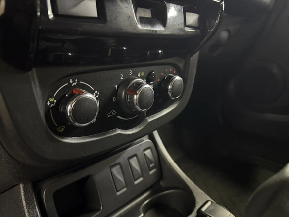 2019 Renault Duster I Рестайлинг, чёрный, 1050000 рублей - вид 11