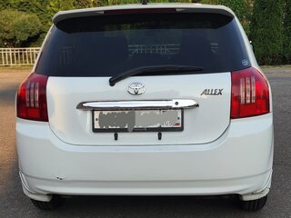 2004 Toyota Allex I Рестайлинг, белый, 600000 рублей, вид 5