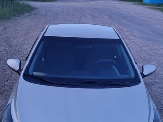 2011 Hyundai Solaris I, бежевый, 420000 рублей, вид 2