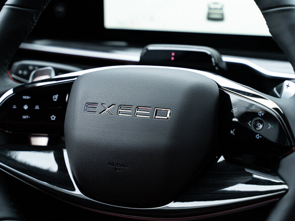 2025 Exeed RX, серый, 4950000 рублей - вид 35