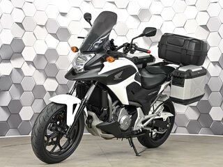 2012 Honda NC 700X, белый, 597000 рублей, вид 2