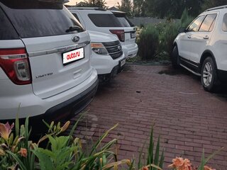 2014 Ford Explorer V, белый, 1300000 рублей, вид 4