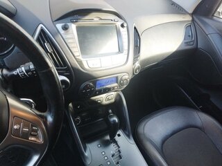 2014 Hyundai ix35 I Рестайлинг, серебристый, 1080000 рублей, вид 3
