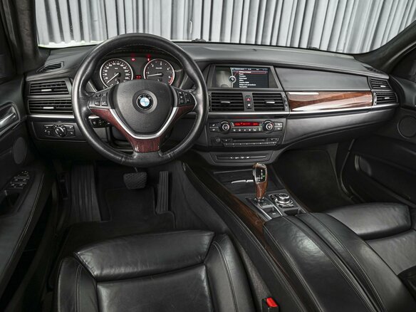 2011 BMW X5 30d II (E70) Рестайлинг, белый, 2290000 рублей - вид 5