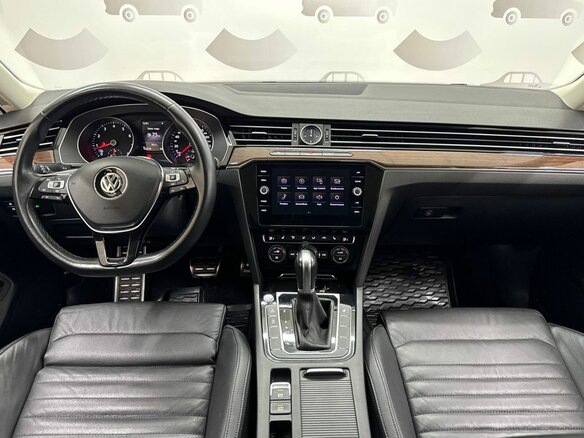 2019 Volkswagen Passat B8, белый, 1900000 рублей - вид 12