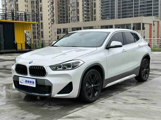2021 BMW X2 sDrive20i I (F39), серый, 1540000 рублей, вид 3