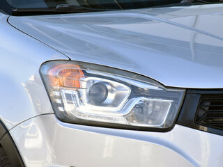 2014 SsangYong Actyon II Рестайлинг, серебристый, 965000 рублей, вид 5