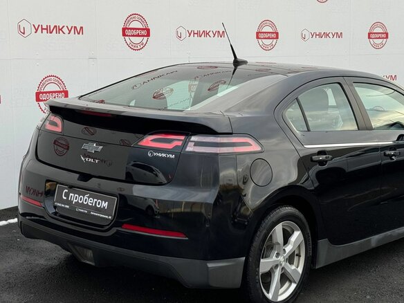 2013 Chevrolet Volt I, чёрный, 1149000 рублей - вид 13