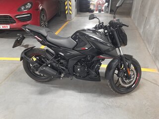 Bajaj Pulsar N250