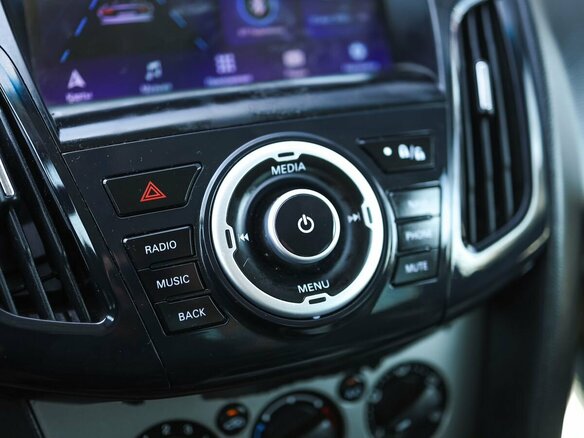 2012 Ford Focus III, чёрный - вид 19