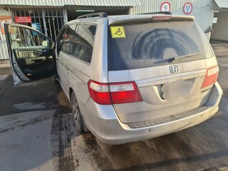 2004 Honda Odyssey (North America) III, серый, 1100000 рублей, вид 3