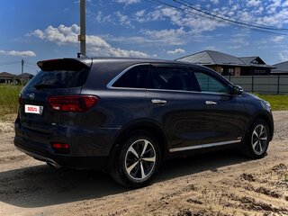2019 Kia Sorento III Prime Рестайлинг, серый, 1900000 рублей, вид 3