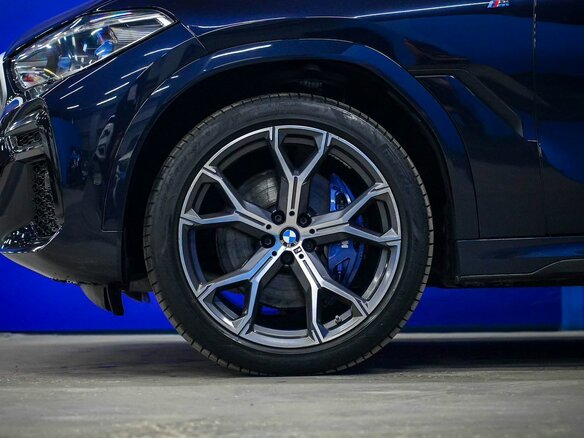 2021 BMW X6 30d III (G06), синий - вид 8