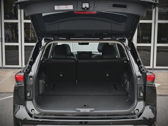 2026 Toyota Highlander IV (XU70), чёрный - вид 28