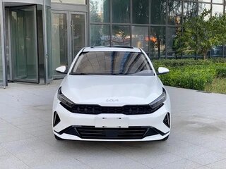 2023 Kia K3 II (China Market) Рестайлинг, белый, 1650004 рублей, вид 2