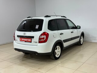 2018 Lada (ВАЗ) Kalina II, белый, 600000 рублей, вид 4