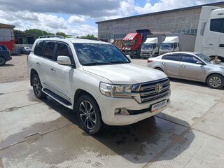 2017 Toyota Land Cruiser 200 Series Рестайлинг 2, белый, 5508000 рублей, вид 2