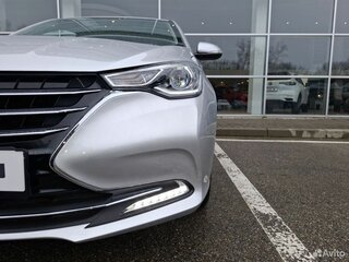 2025 Changan Alsvin, серебристый, 2119900 рублей, вид 4