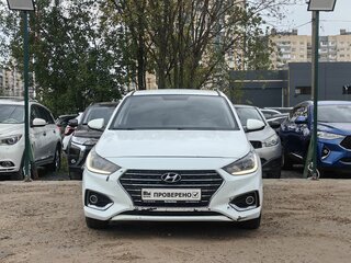 2018 Hyundai Solaris II, белый, 879000 рублей, вид 2
