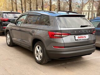 2020 Skoda Kodiaq I, серый, 1790000 рублей, вид 3