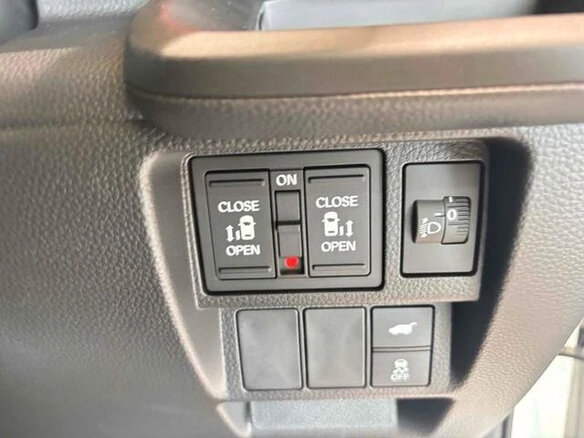 2026 Honda Stepwgn Spada VI, белый, 1900000 рублей - вид 11