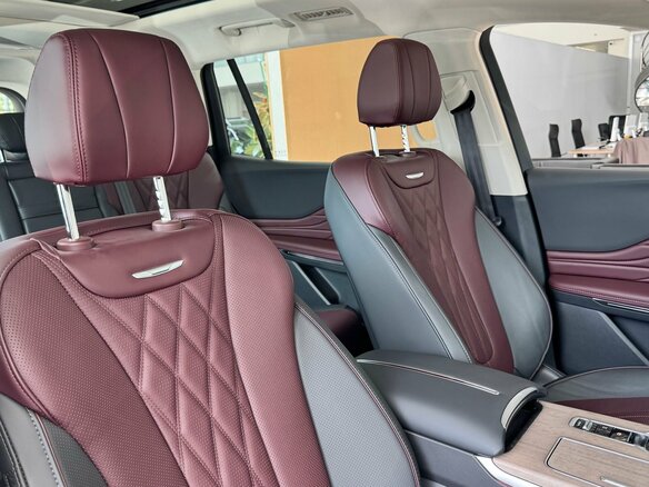2025 Hongqi HS7 II, чёрный - вид 16