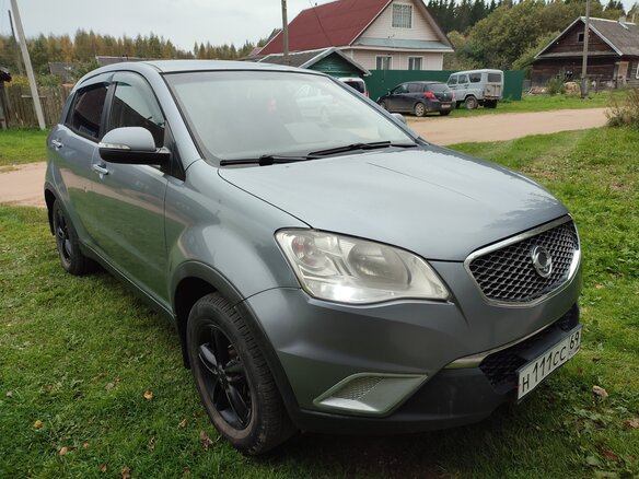 2011 SsangYong Actyon II, серый, 750000 рублей - вид 12