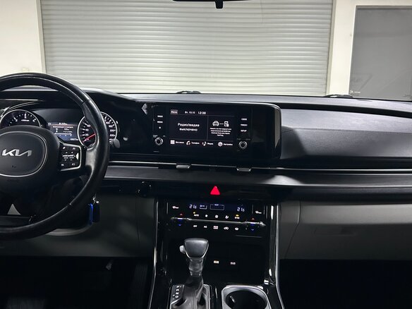 2021 Kia Carnival IV, чёрный, 3980000 рублей - вид 22