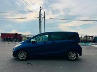 2012 Honda Freed I Рестайлинг, синий, 1079000 рублей, вид 3