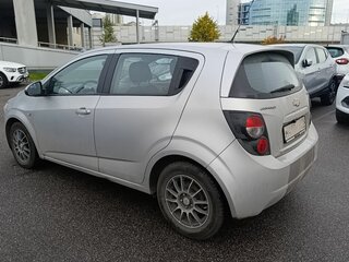 2012 Chevrolet Aveo II, серебристый, 569000 рублей, вид 2