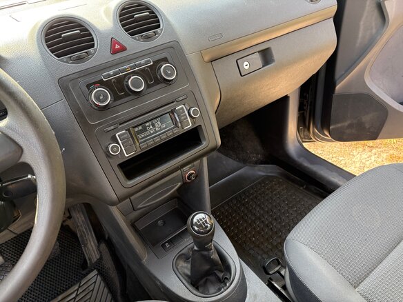 2013 Volkswagen Caddy III Рестайлинг, серый, 900000 рублей - вид 16