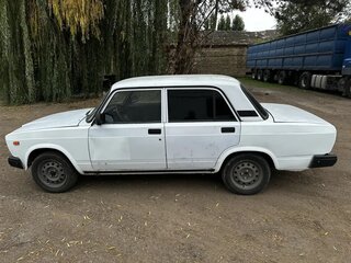 2003 Lada (ВАЗ) 2107, белый, 150000 рублей, вид 4