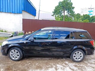 2011 Opel Astra H Рестайлинг, чёрный, 530000 рублей, вид 4
