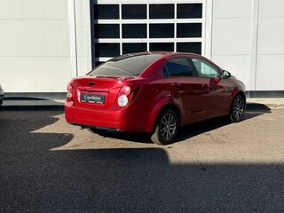2012 Chevrolet Aveo II, красный, 520000 рублей, вид 5