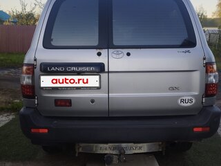 2005 Toyota Land Cruiser 105 100 Series Рестайлинг 2, серебристый, 1500000 рублей, вид 1